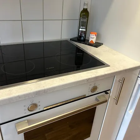 Enkel Lagenhet I Hyllie Lägenhet *