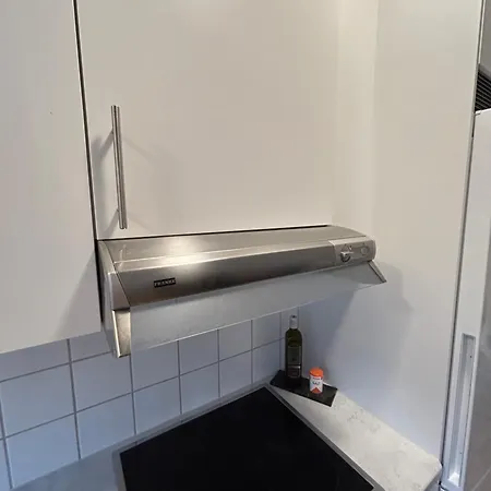 Apartment Enkel Lagenhet I Hyllie